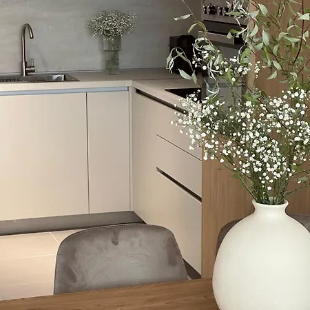 Lusso Apartments, Spa & Fitness, Sky View, Parking Apartment